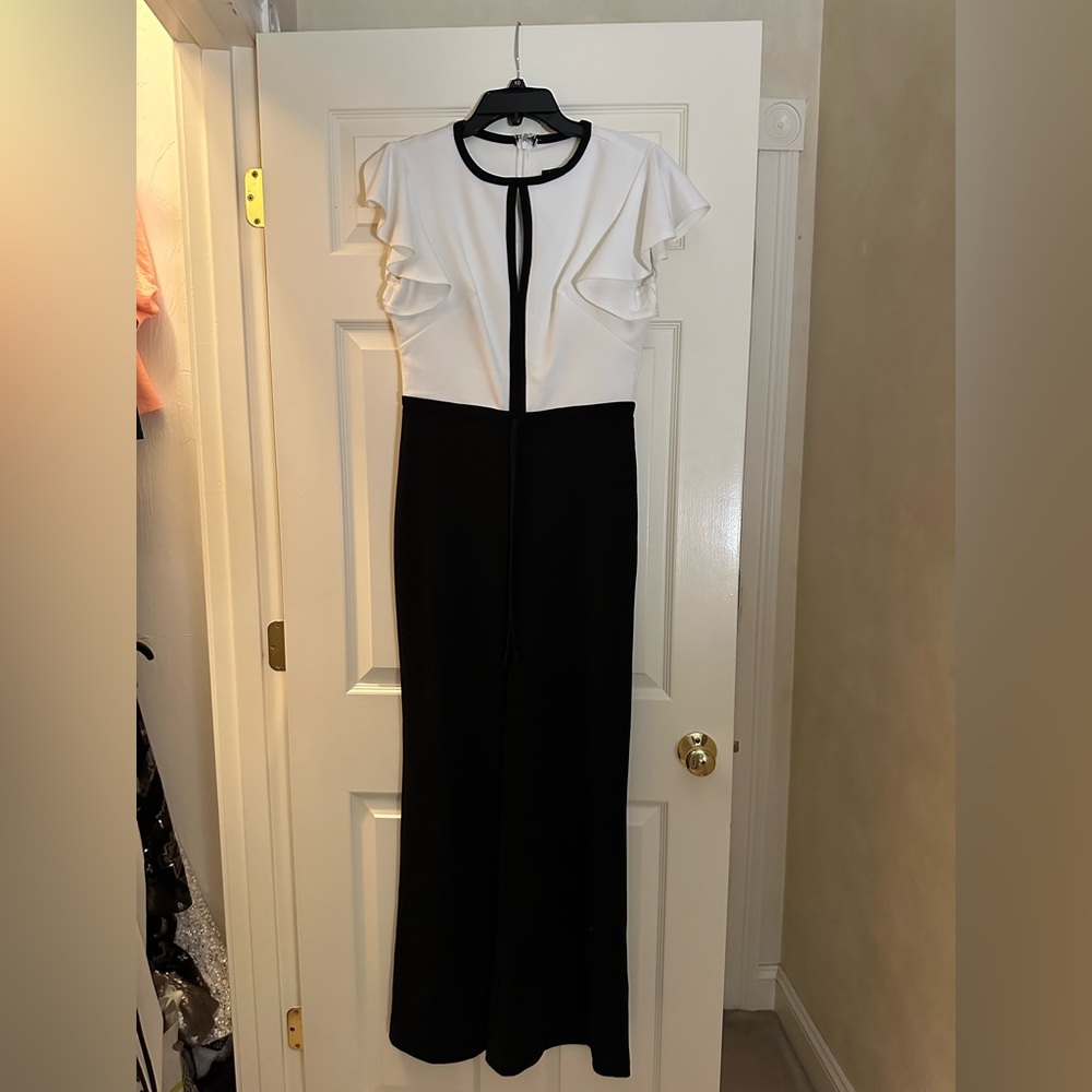Marina black and white jumpsuit with contract seam details size 6